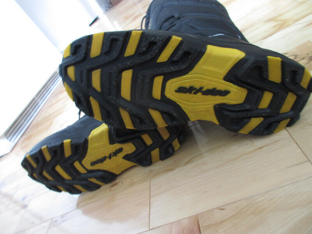 Ski-Doo (BRP)  boots (size 8), Ladies XL  Bib Pants in Men's Shoes in Timmins