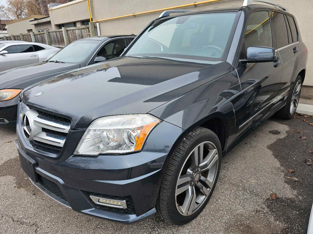 2012 MERCEDES GLK 350 MINT CONDITION in Cars & Trucks in City of Toronto