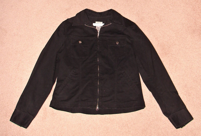 Jones New York, The North Face & More - S, M, Lululemon sz 8 in Women's - Tops & Outerwear in Strathcona County