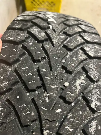 Good Year Winter Tires (4) 225 60R 17 with rims. Tires are in great condition. Only used for 2 seaso...