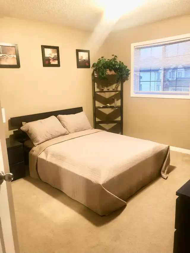 Furnished room for rent
