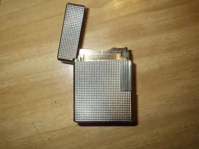 Vintage S.T.Dupont Briquet à gaz argenté/Silver gas lighter /box, View more