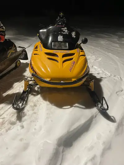 Pretty nice sled perfect for the wife or kids have papers for it perfect sled for the lake or the tr...