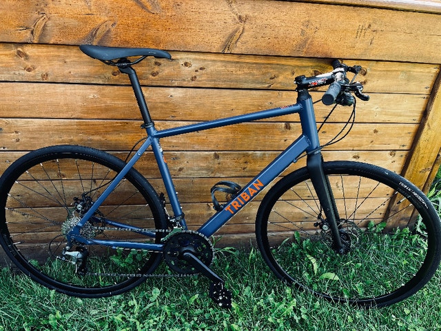 triban hybrid bike