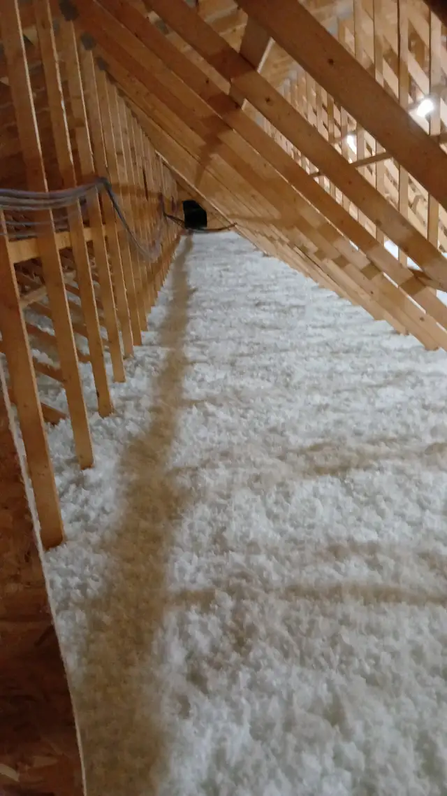 Attic insulation in Insulation in Strathcona County - Image 6