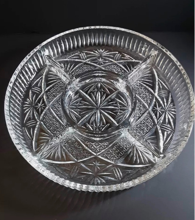 Vintage Heavy Crystal Divided Pickle Dish 9 1/4" Elegant Glass in Arts & Collectibles in Sudbury