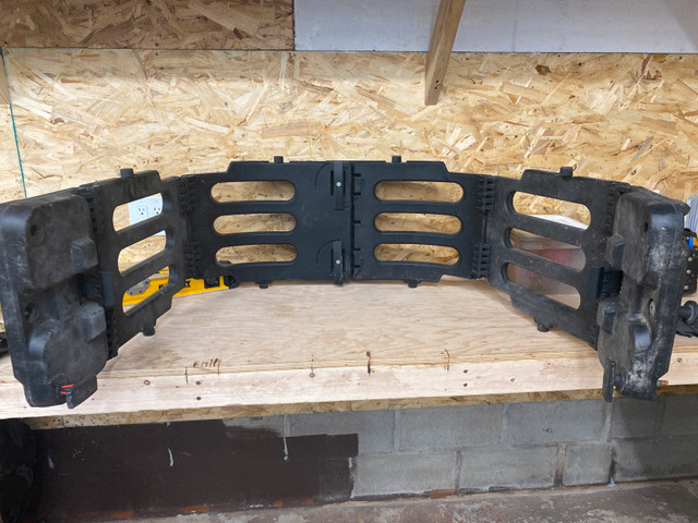 Ford F250-F350 Box Bed Extender in Cars & Trucks in North Bay - Image 2