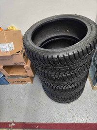 FrostExtreme Winter Tires 225/40R18 92H