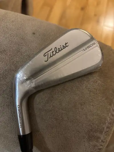 Titleist U505 4 Iron, View more