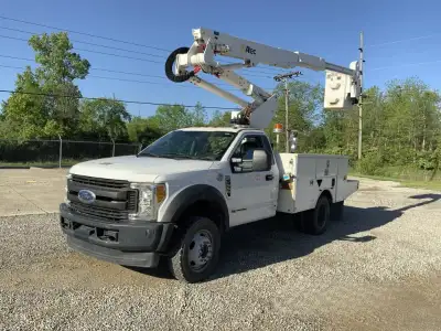 2017 Ford F550 Altec AT37G Bucket Truck 6.7L Diesel Auto 129,000Mi Articulating Telescopic 42ft Work...