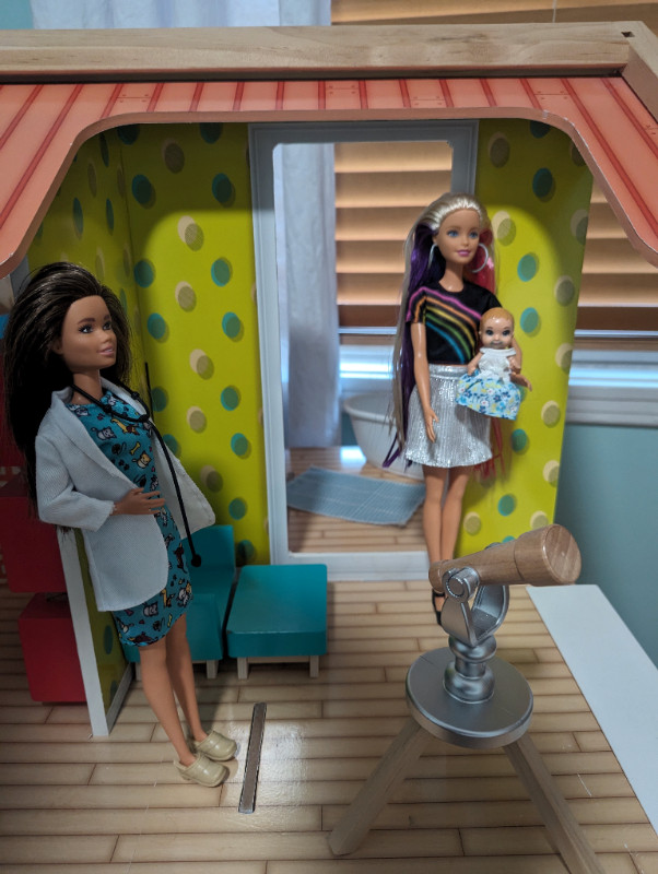 Maison de poupée Barbie kidkraft dans Jouets et jeux  à Ville de Montréal - Image 2
