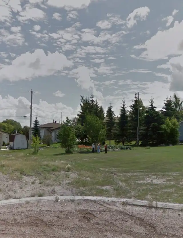 $100 month lot for lease Lougheed Alberta