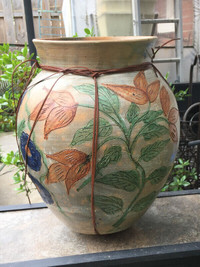 Vintage pot de plante jardiniere suspendue en ceramique paint