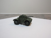 DINKY TOYS VINTAGE ARMOURED CAR