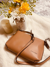New with tag Calvin Klein crossbody bag