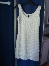 Forever 21 dress $20 Small-Medium, lined, off-white