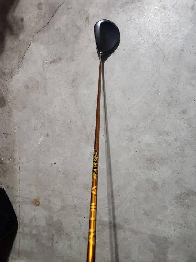 Clevelend HiBore 10.5 Driver in Golf in Regina - Image 3