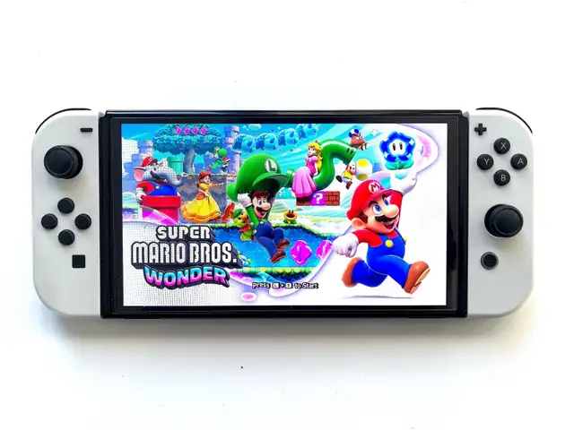 NINTENDO SWITCH OLED WITH GAMES! I MARIO I POKEMON I ZELDA in Nintendo Switch in Kitchener / Waterloo - Image 3