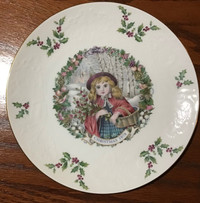 Royal Doulton Christmas Plate 2nd in Series