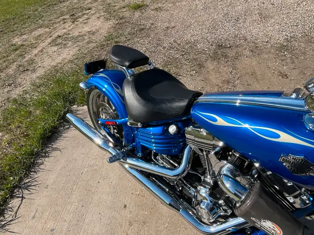 2008 Harley Davidson Rocker C (FXCWC) in Street, Cruisers & Choppers in Regina - Image 8