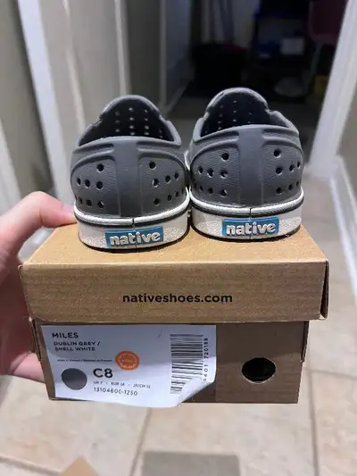 Native Shoes Miles Child/Toddler C8 Dublin Grey/Shell White, View more