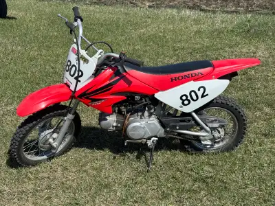 2007 Honda CRF70F dirt bike for sale. Great condition, runs fantastic! Awesome beginner bike for a k...