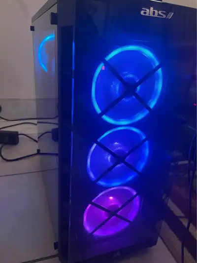 Gaming PC Desktop - RTX 2080 Ti 11GB - Intel i7-9700K - 2.5TB Hi, View more