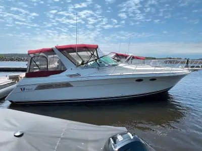 1990 Wellcraft grand sport 34 foot with a 12.6 foot beam twin 454 7.4 L MerCruiser engines with 1150...