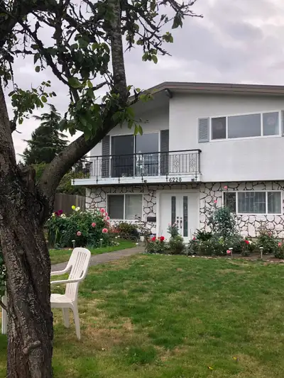 Available June 1st, 2026. Vancouver Memorial South Park house, private Furnished Room, walking dista...