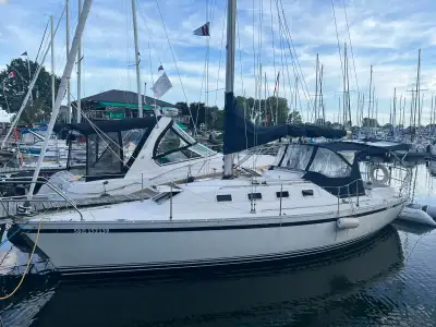 Further details https://www.sailboatlistings.com/view/110674 Further photos: ------------------- htt...
