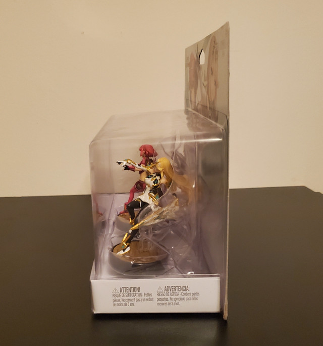 Pyra & Mythra Amiibo 2-Pack. Xenoblade Smash Bros in Other in Mississauga / Peel Region - Image 4