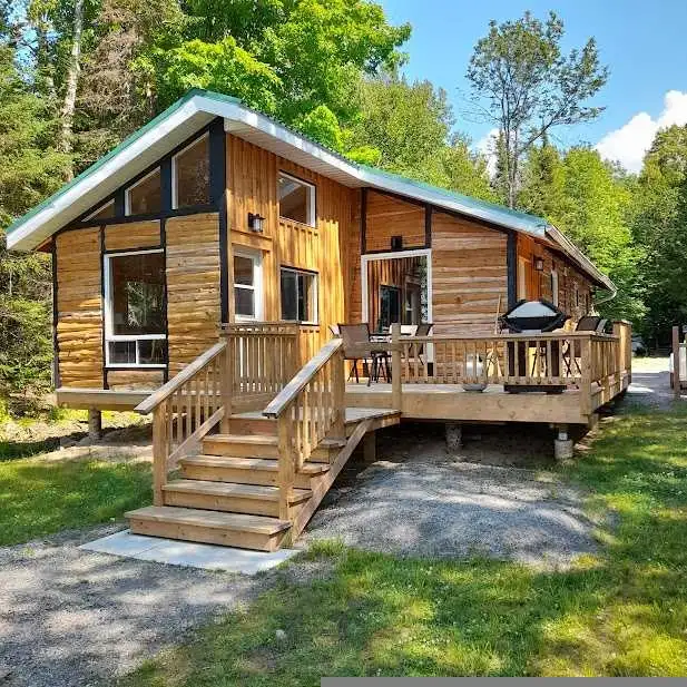 SALE - 2 WEEK SPECIAL -Amazing Lakeview Chalet in Ontario in Canada - Image 2