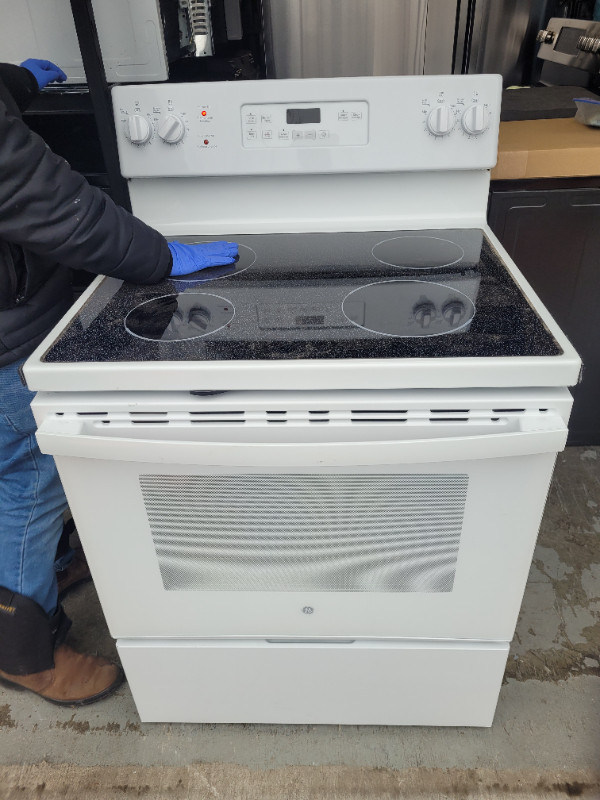 Stoves, Washer and Frigdes scratch & dents, new in Washers & Dryers in Oshawa / Durham Region - Image 4