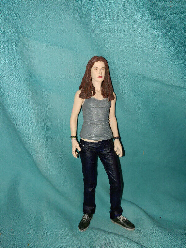 Figurines des films lost (les 2 twilight sont vendu) in Arts & Collectibles in Laval / North Shore - Image 3