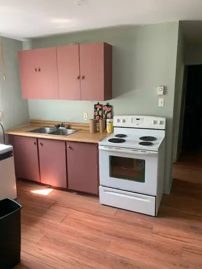 2 bedroom apartment on 3rd floor. $1500 per month POU. Message to schedule an appointment to view.