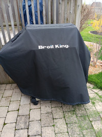 Broil King Gas Barbecue W/Rotisserie,Cover 2 Years Old Perfect