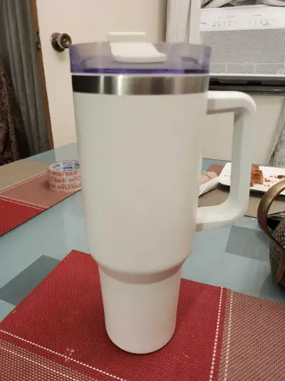 Mug $20 or best offer, View more