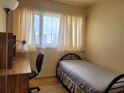 Student Room Rental near Hospital 学生房出租