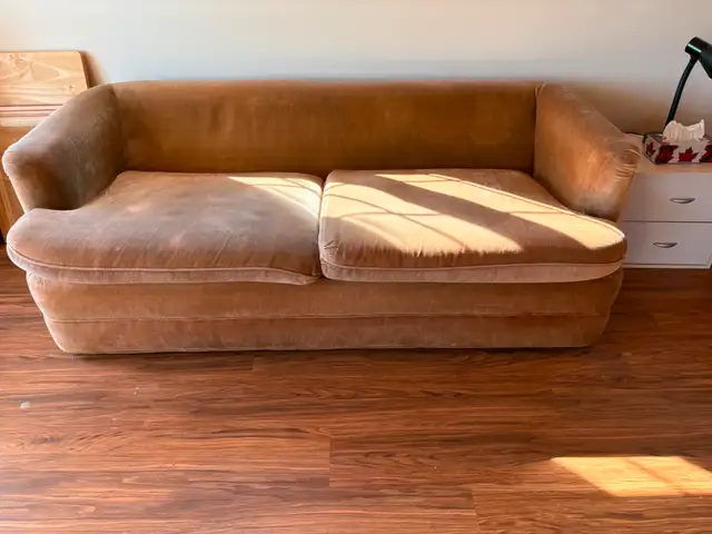 Sofa bed in Couches & Futons in City of Halifax - Image 2