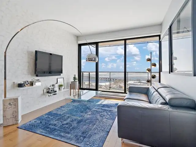 Magnifique 3 ½ + DEN Iles des Soeurs deux pas du REM $2450 in Long Term Rentals in City of Montréal - Image 22