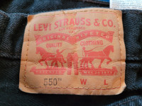 Pantalons Jeans Levi Strauss & Co 550 Noir 44/30
