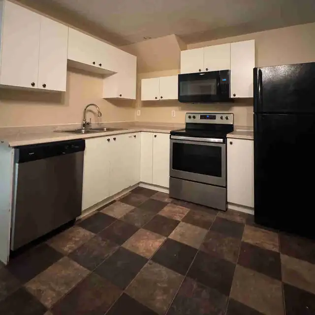 3 Bedroom basement 2 bathroom suite for rent in porter creek in Long Term Rentals in Whitehorse - Image 2