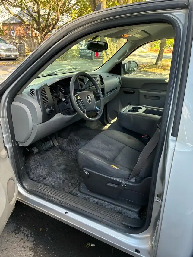 2012 GMC Sierra short box | Cars & Trucks | City of Toronto | Free ...