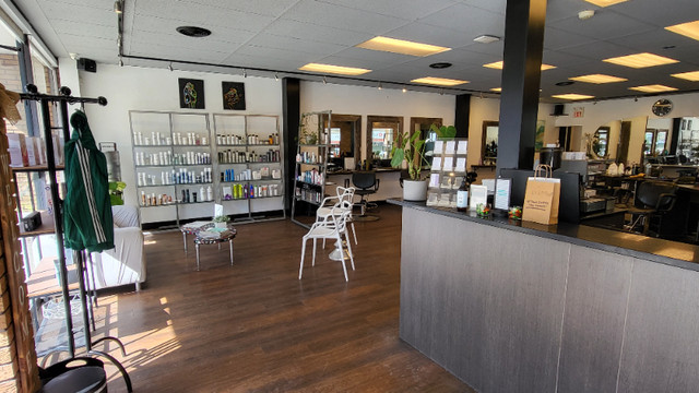 SPA ROOM FOR RENT IN NEW WESTMINSTER in Health and Beauty Services in Richmond - Image 3