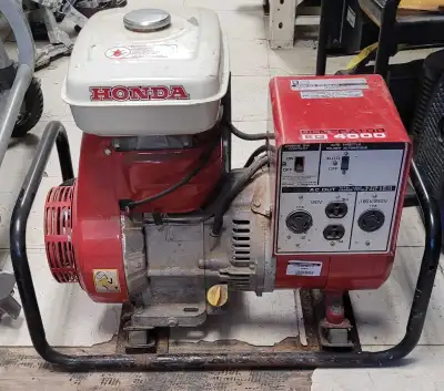 120V/240V 4000W Honda EG4000 Generator (25685081), View more