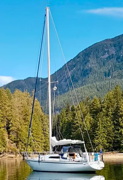 FOR SALE: “Windsong” – Windward 30 Sailboat (1979) Asking Price: $14,500 Contact: 780-838-6061 Locat...
