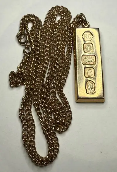Genuine – Solid Sterling Silver Chain with Pendant (gold plated) - approx.. 46.1 gram weight - 40.7...