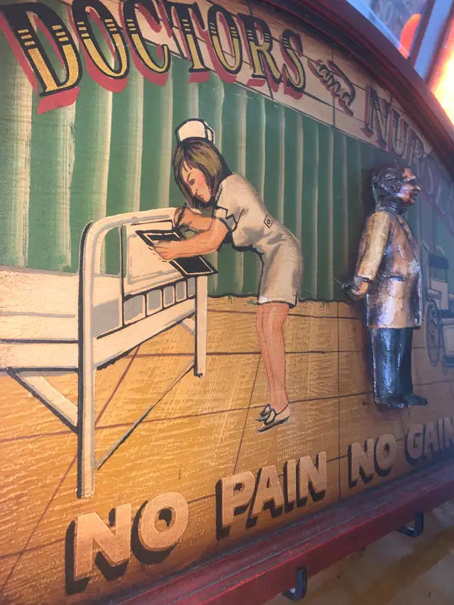 Vintage Wood sign Doctors & Nurses bar sign, decor, in Arts & Collectibles in Calgary - Image 6