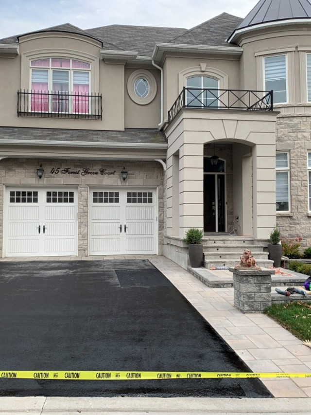 Expert Asphalt Sealing Driveway Sealing & Parking Lot Sealing