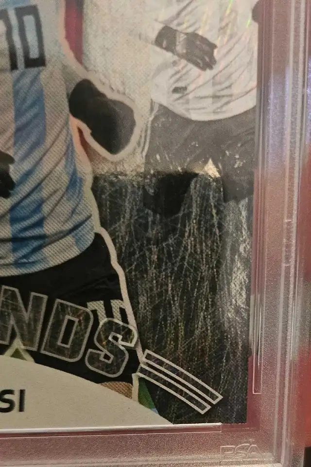 2019 Panini Nat'l Conv. Legends LM Magnetic Fur Lionel Messi in Arts & Collectibles in Markham / York Region - Image 6